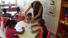 Втора поредна година лятно училище за кандидат-първолаците от Крушари, снимка 1